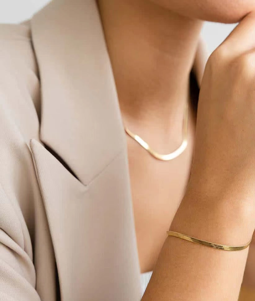 Herringbone Chain Bracelet in 10K Gold-Yellow Gold