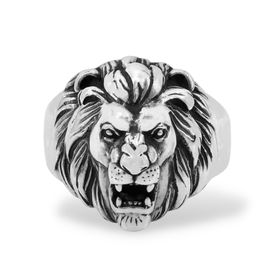 Conquertime Lion Signet Ring in Sterling Silver
