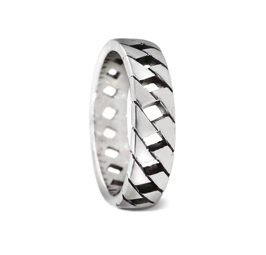 Flat Curb Line Chain Ring in Sterling Silver