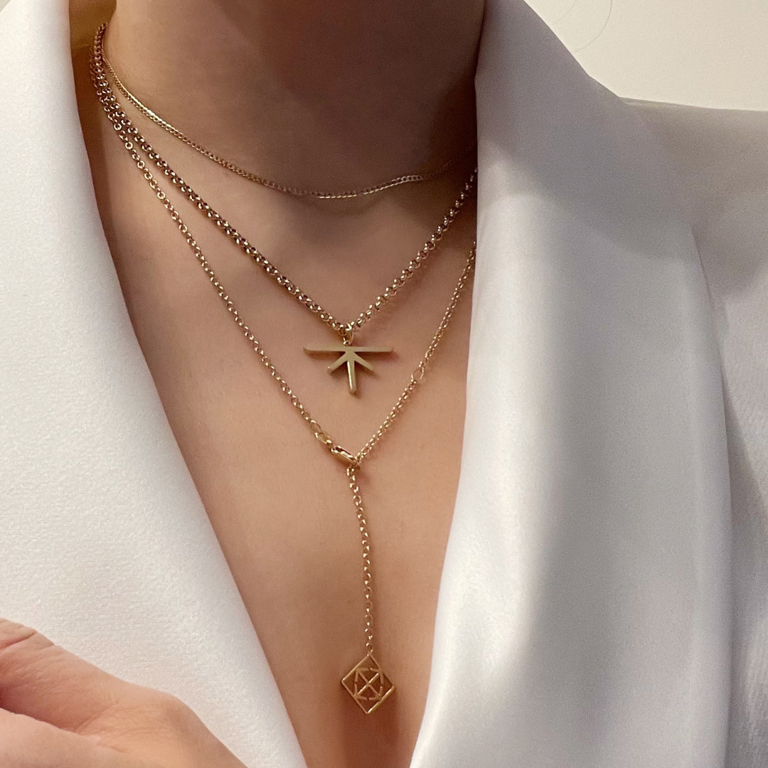 Flat Curb Chain in 10K Gold