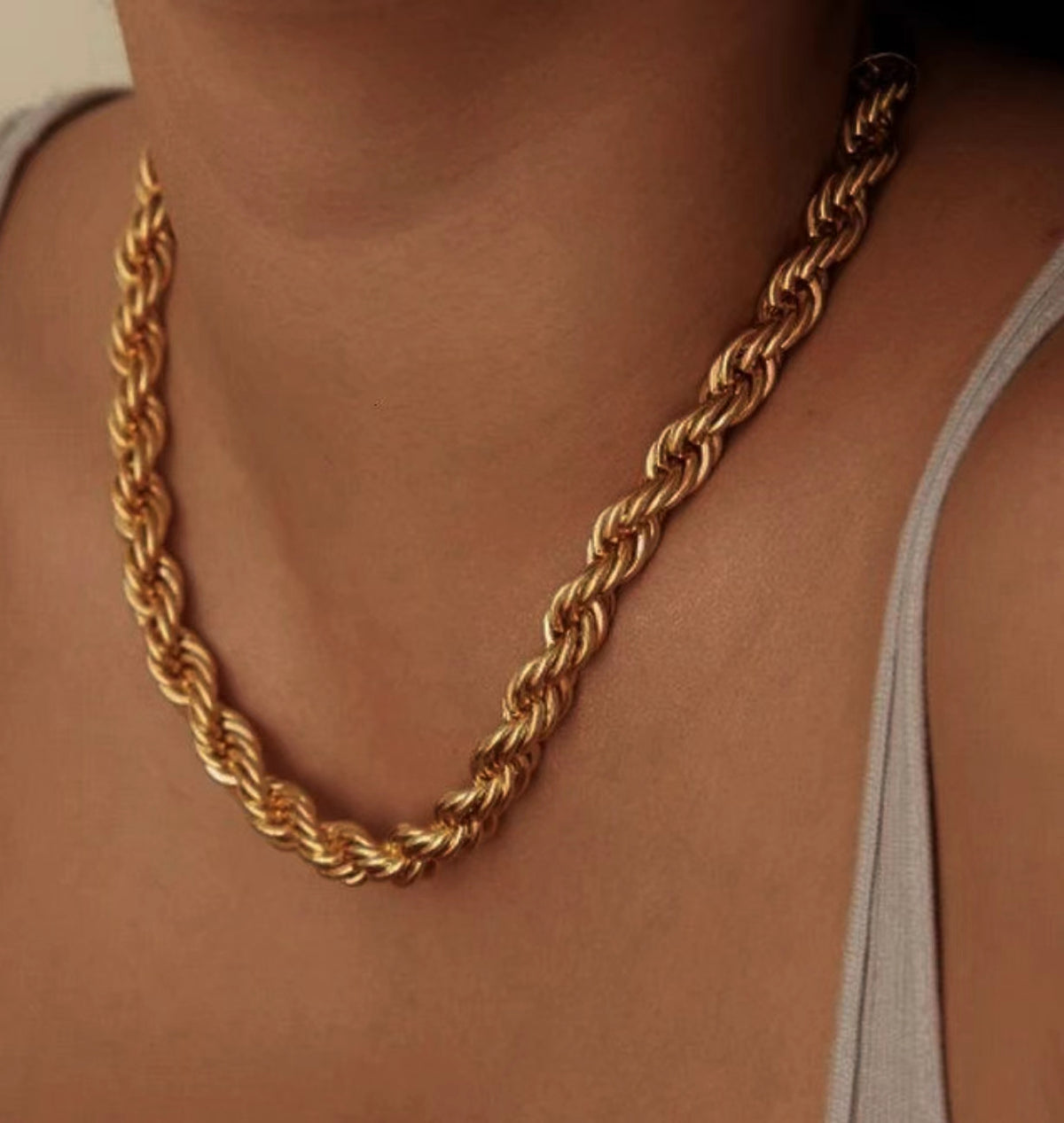 Extra Wide Chunky Hollow Rope Chain Necklace in 10K Gold, 8mm