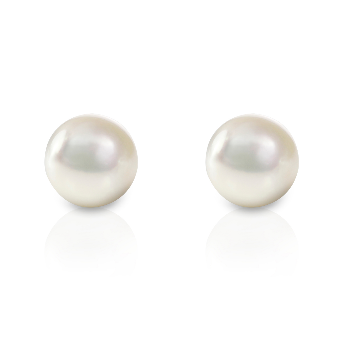 Fresh Water Pearl Stud Earrings in 14K Yellow Gold