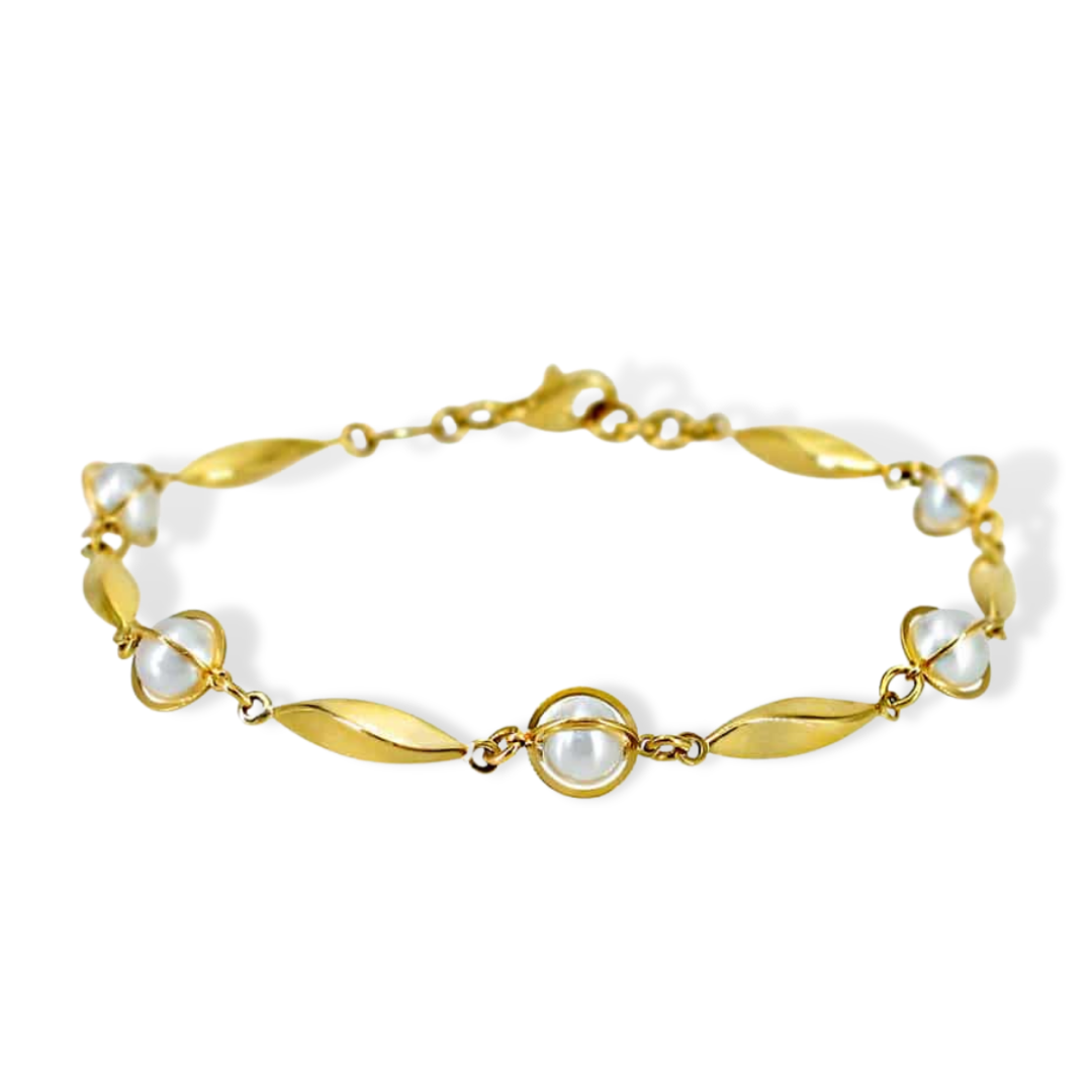 Fancy Pearl Bracelet in 10k Gold-Yellow